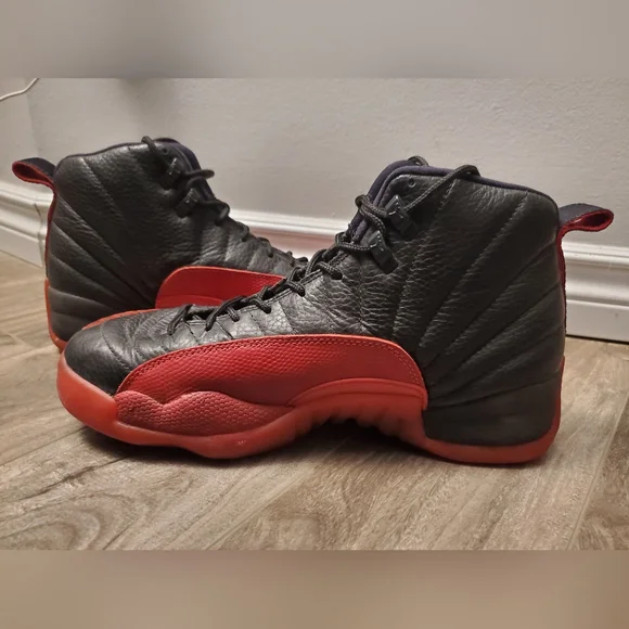 AUTHENTIC 1997 OG Nike Air Jordan 12 - Flu Game - size 10 - Picture 9 of 9